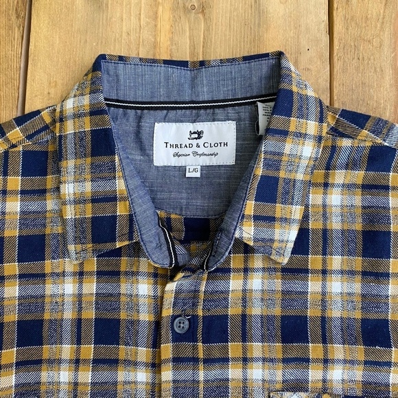 Thread & Cloth Mens Flannel Shirt NEW ‎ Mustard and Navy Blue - Picture 2 of 6